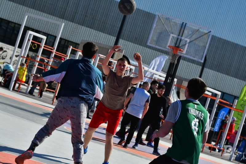 Без заборов, зато с министром и инструкторами: открылся летний сезон в экстрим-парке &laquo;Урам&raquo;