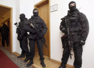 Госбюро расследований проводит обыски на ЧАО Завод Кузня на Рыбальском и в подразделениях ПАО АК Богдан Моторс