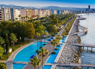 Кипр представил требования для отдыхающих