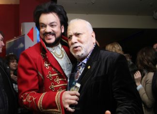 Киркоров восхитился 88-летним отцом на шоу «Маска»: «Мой султан»