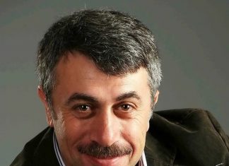 Комаровский ответил критикам, считающим его некомпетентным