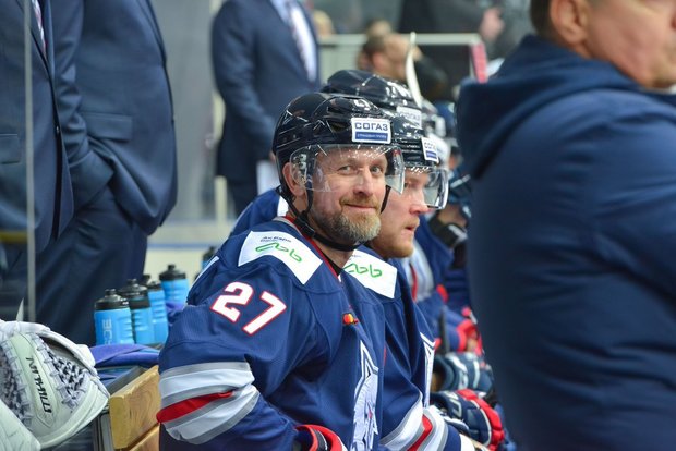 Марат Хайруллин: «Хочется чтоб у «Нефтехимика» не было цели зацепиться за первый раунд — нужно идти дальше»