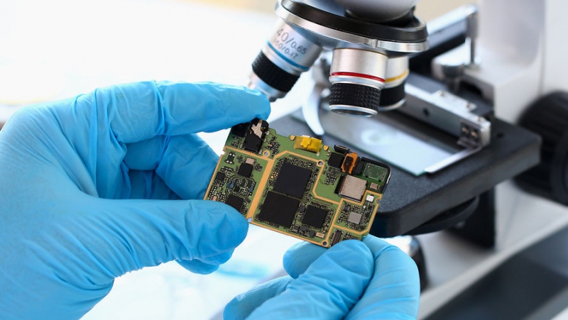 Миллиардные потери:&nbsp;как нехватка чипов отразится на смартфонах