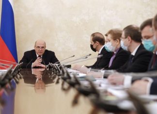 Мишустин поручил подготовить дополнительные меры против COVID-19
