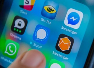 Номер Цукерберга опубликовали в интернете. Оказалось, он пользуется мессенджером Signal