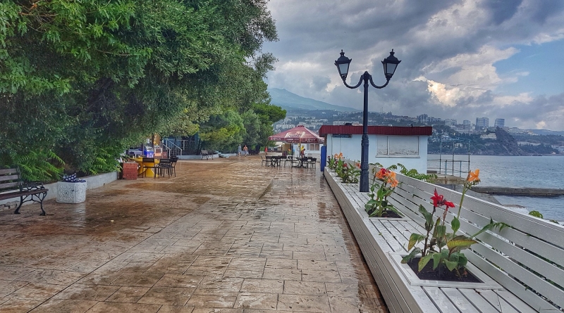 «Отдых без излишеств»: россиянка делится впечатлениями о поездке в Гурзуф