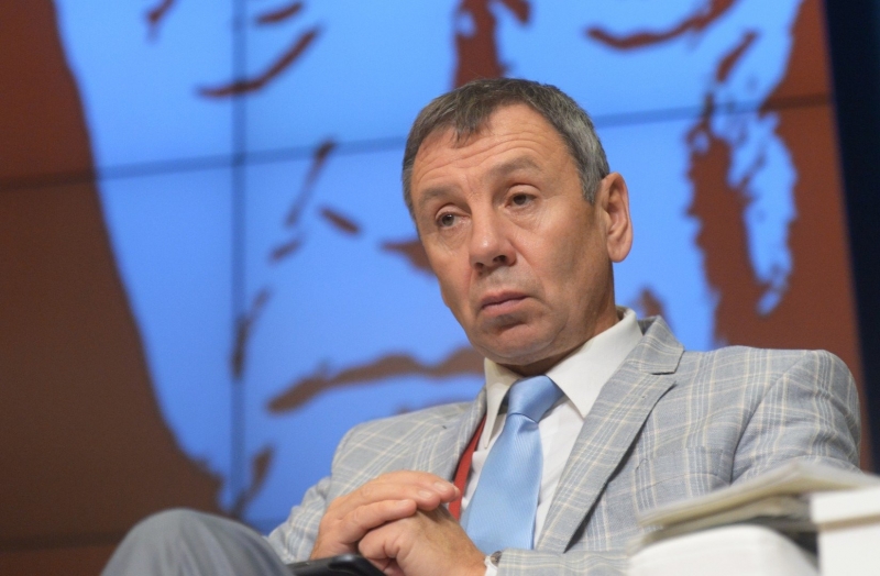 Политолог объяснил, зачем Чехии понадобился скандал с Россией