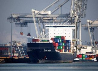 Прибалты грозят России расплатой за перехват белорусского транзита