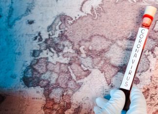 Роспотребнадзор обязал возвращающихся из-за рубежа туристов сдавать ПЦР-тест дважды