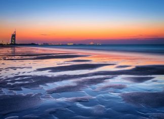 «Русские не сдаются»: туристка рассказала о вымогательствах в аэропорту ОАЭ