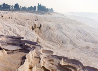 Своим ходом дешевле: туристка рассказала о самостоятельном путешествии в Памуккале