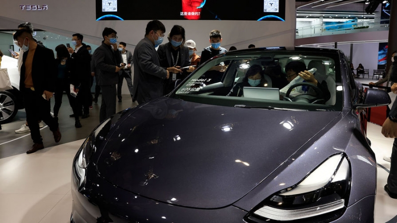 Тормозной след: почему китайцы протестуют против Tesla