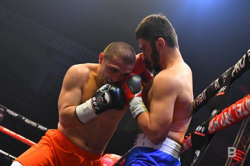 Турнир по боксу М13: на кону пять чемпионских поясов