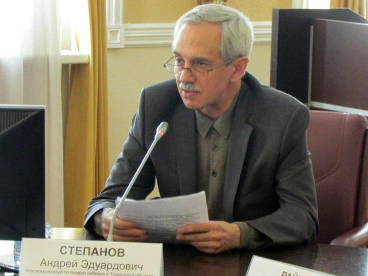 У россиянки в роддоме отобрали ребенка и отвезли в детдом