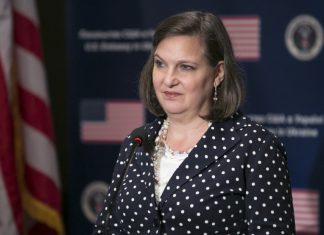 Украина станет прочным государством, если преодолеет повальную коррупцию – Нуланд