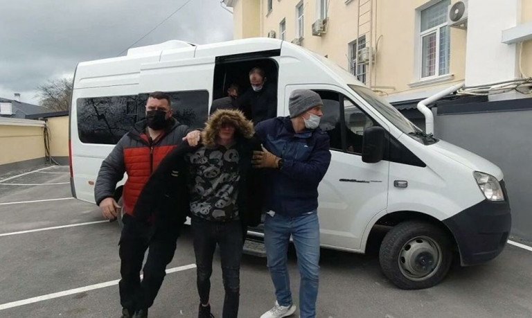 Украинские провокации меняют дислокацию с Донбасса на Крым