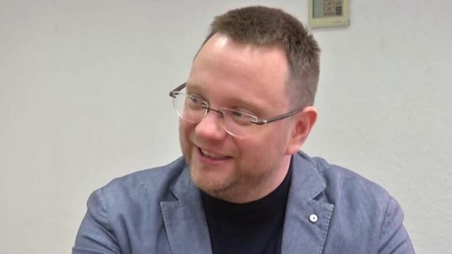 Украинских депутатов проверят на наличие российского гражданства