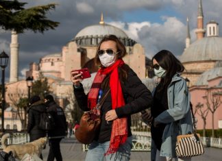 В Турции оценили ущерб от потери туристов из России