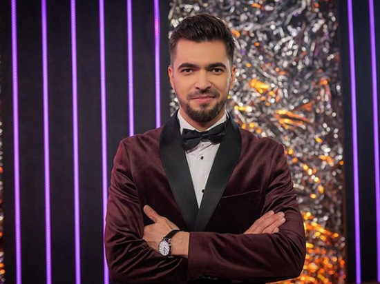 Ведущий шоу &laquo;Маска&raquo; признался, что плачет из-за участников