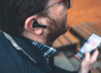 Весенняя новинка: наушники Huawei FreeBuds 4i едут в Россию