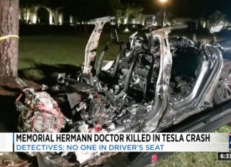 «Водители слишком инфантильны»: кто виноват в смертельной аварии Tesla