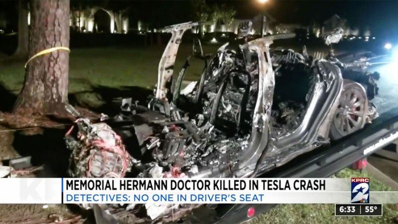 «Водители слишком инфантильны»: кто виноват в смертельной аварии Tesla