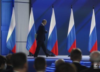 Запад не устраивает одно — что Россия развивается