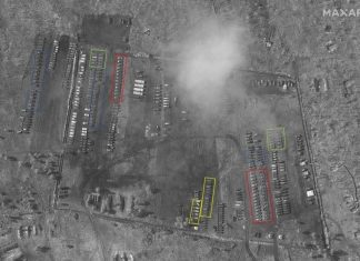 Западный блогер рассмотрел виды вооружений, переброшенные в полевой лагерь у границы с Украиной