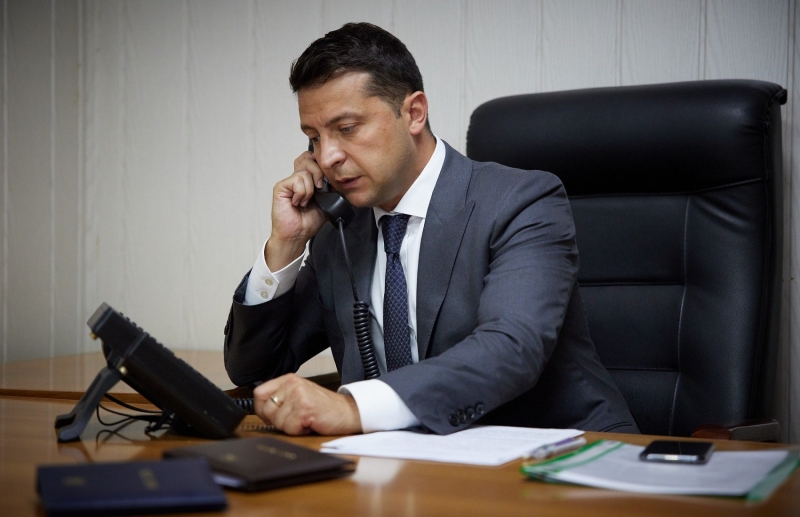 Зеленский хотел обсудить с Путиным гибель карателей в Донбассе