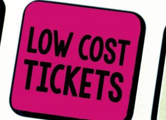 Авиабилеты сильно подешевели после майских праздников