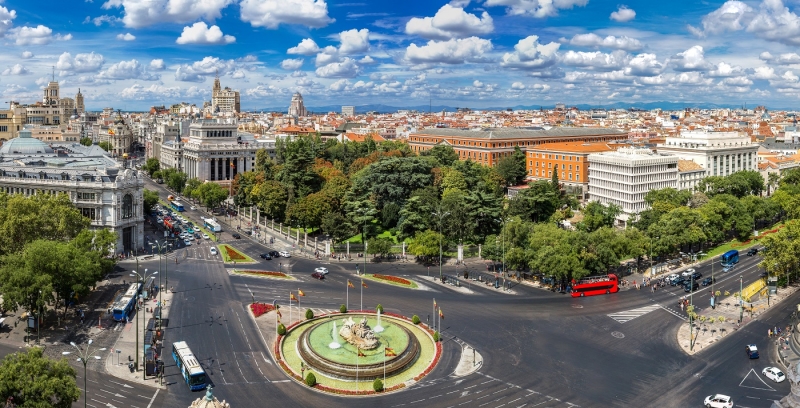 Испания возобновит выдачу виз в Москве 12 мая