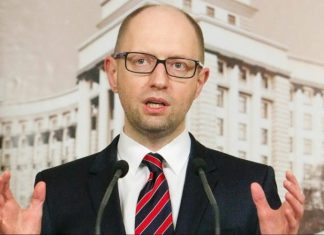 Яценюк: Россия получит преимущество, если завершит строительство «Северного потока – 2»