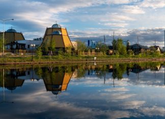 Якутия первой из регионов России вводит обязательную вакцинацию