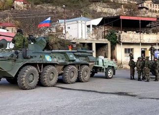 Карабах: как обе стороны пытаются подорвать миротворческие усилия России