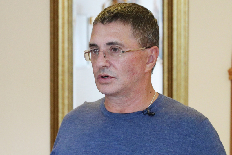 Мясников назвал причины и риски болезни, которой страдает 10% людей