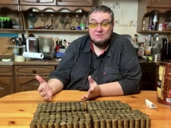 Мужчина принес в банк два мешка мелочи, ленивые сотрудники вызвали Росгвардию