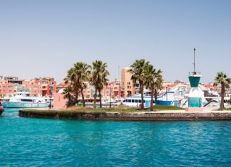 «Не бронируйте заранее»: россиянка делится советами с теми, кто собирается в Египет