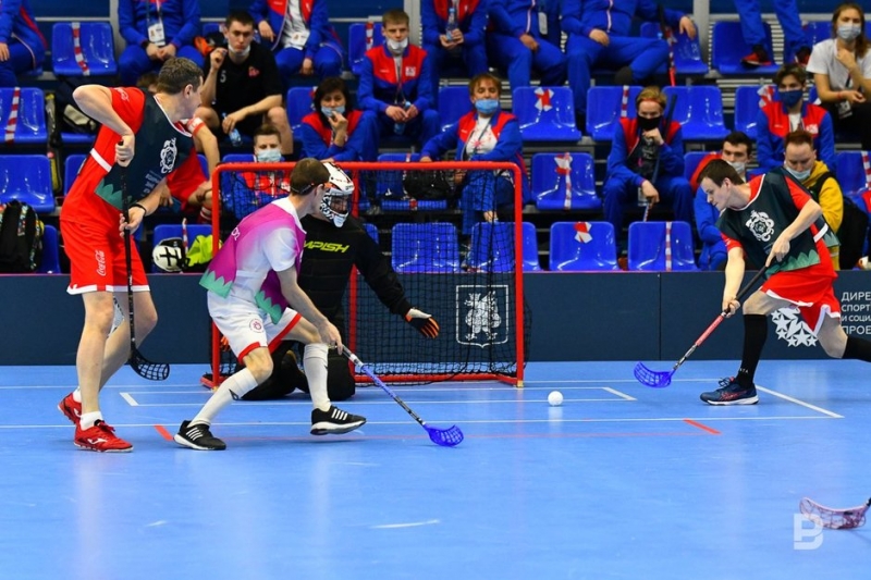 Особенные атлеты на корте: турнир Спецолимпиады по флорболу