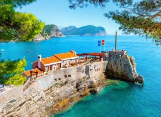 «Пустая трата времени»: россиянка рассказала об отдыхе в Черногории с трансфером через Сербию