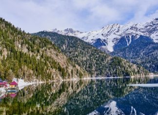 Роспотребнадзор: тесты по возвращении из Абхазии сдавать не нужно