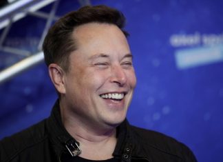 «Русские корни» Илона Маска: почему он неровно дышит к России