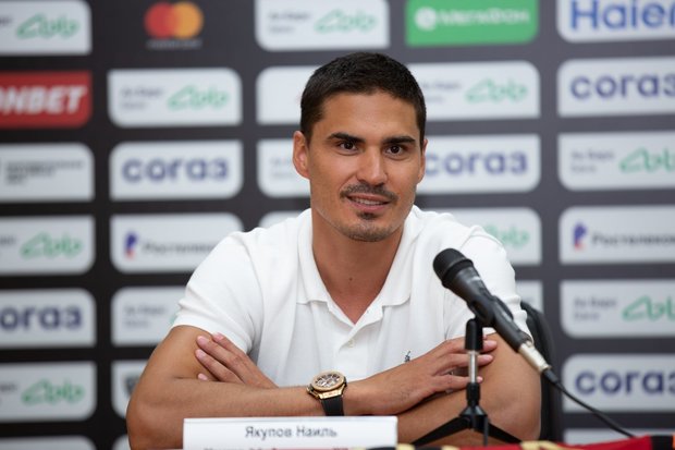 Шарипзянов и Якупов привезли Кубок Гагарина в Нижнекамск, заехали на НКНХ и порадовали пацанов