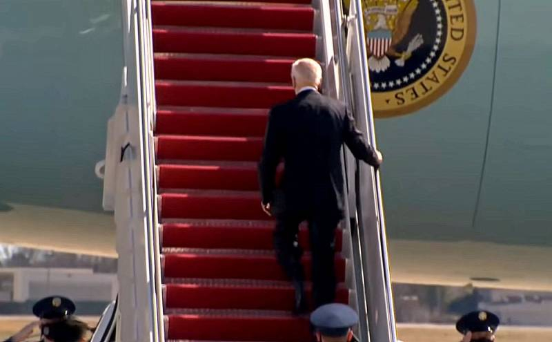 Шоу политической непредсказуемости Байдена может закончиться правлением Трампа