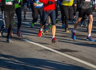 Стали известны подробности трагической гибели 21 участника ультрамарафона в Китае