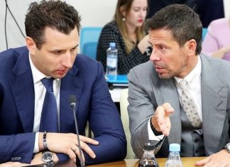 «Трактор» усиливается, а ЦСКА и «Ак Барс» сдают: почему менеджеры клубов-олигархов уступают новичкам на рынке