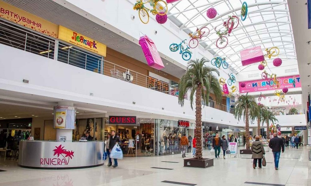 ТРЦ «Ривьера» шоппинг для всей семьи