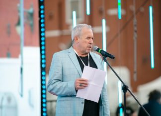 Украинские зрители проводили Макаревича визгом