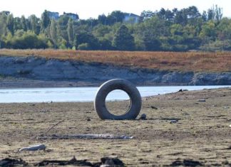 Украинское ТВ: Запрет на поставку воды в Крым – геноцид