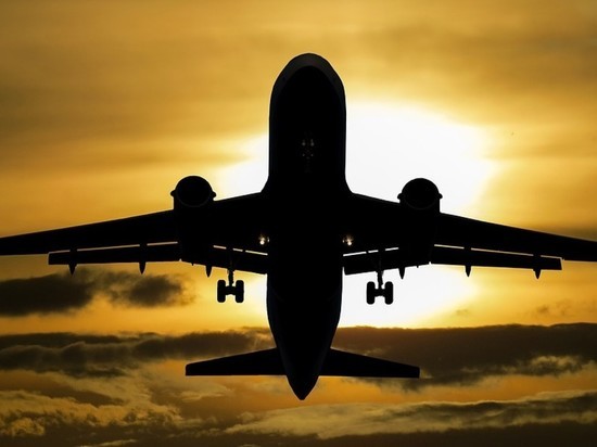 В аэропорт Каира прибыли эвакуированные из сектора Газа россияне