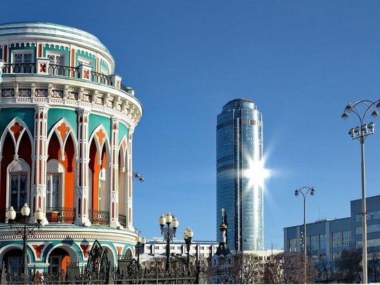 В Гидрометцентре сообщили об аномальной жаре на Урале и в Поволжье до конца недели